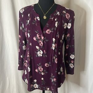 NWOT MONDAY‎ FUN floral blouse purple